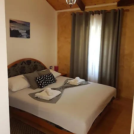 住宿加早餐酒店 Doubleroom With Extrabed And Bathroom , Ac - 107 *